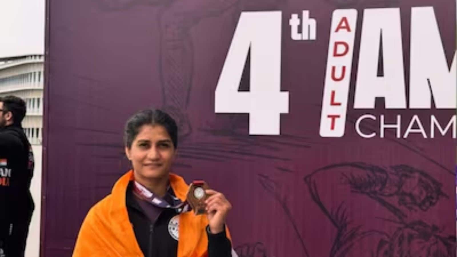 Suchika Tariyal: खेल छोड़ने का बना लिया था मन, फिर ऐसे की MMA में वापसी, 36 की उम्र में ब्रॉन्ज जीत सुचिका तारियाल ने रचा इतिहास