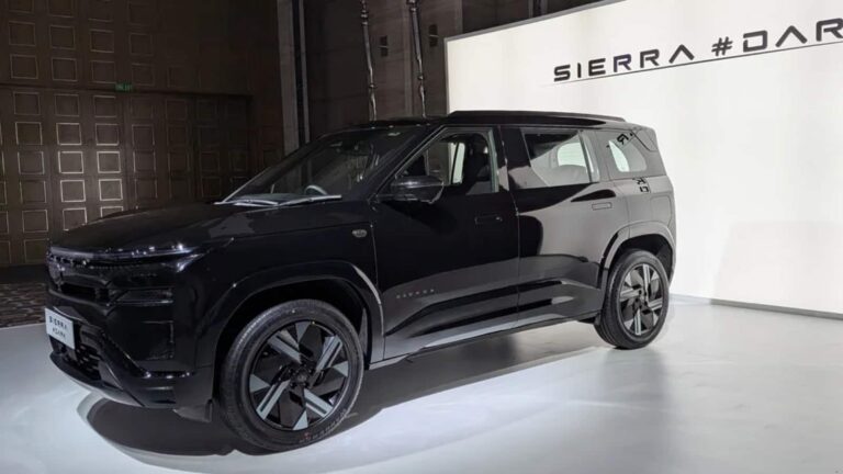 Tata Sierra का नया Dark Edition लॉन्च, All Black लुक के साथ मिलेंगे पर्पल क्रोम एक्सेंट, जानें कीमत और फीचर्स
