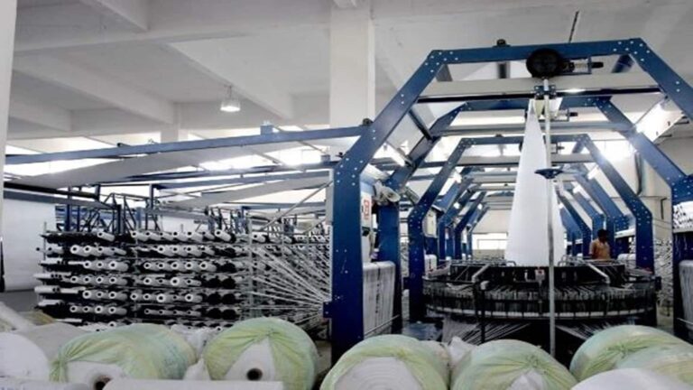 Vama Wovenfab IPO Listing:  ₹341 का शेयर लिस्ट होते ही लोअर सर्किट पर, लेकिन सेहत हो रही रॉकेट की स्पीड से मजबूत