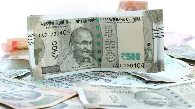 Wealth Building Tips: बड़ी सैलरी नहीं, ये 5 आदतें बनाएंगी आपको अमीर! CA से जानिए 'गोल्डन रूल्स'