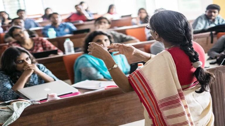 UP Special TET 2026: स्पेशल टीईटी का नोटिफिकेशन जारी, जानें कब से शुरू होगा रजिस्ट्रेशन और क्या है आवेदन की लास्ट डेट