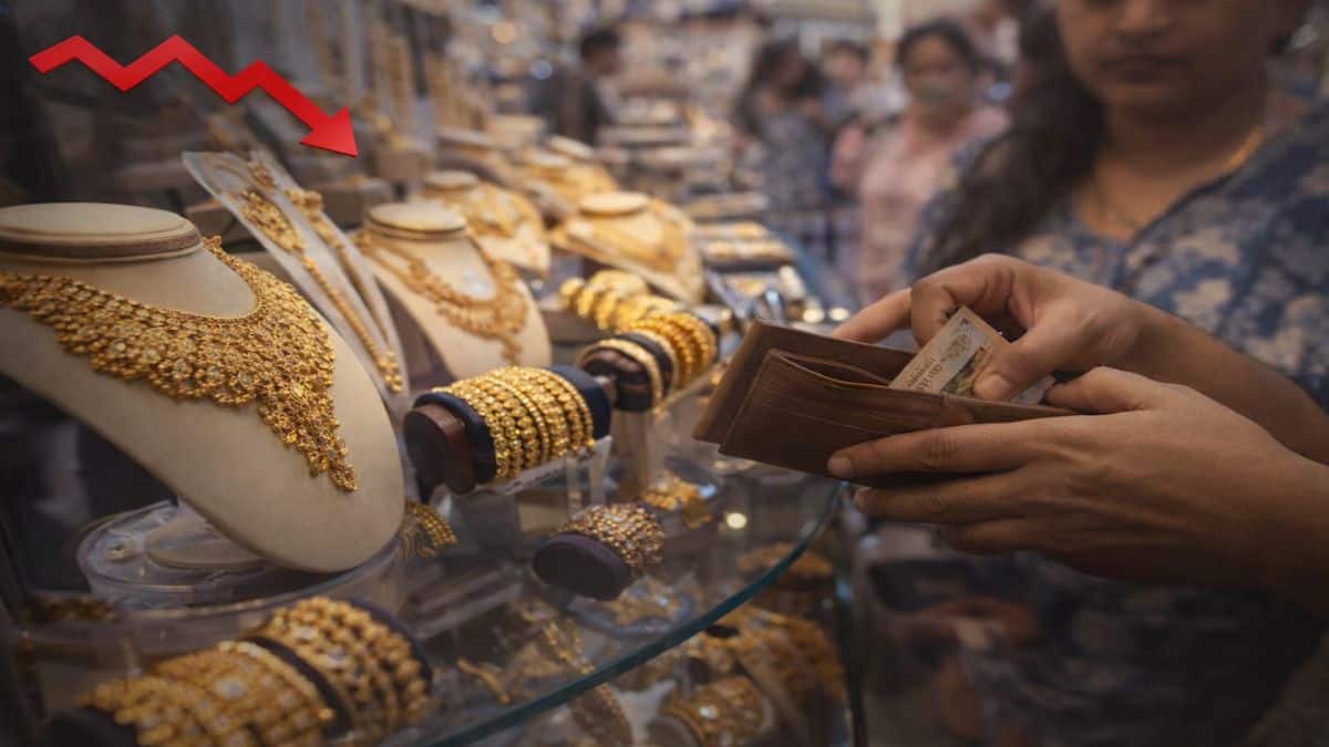 Gold Buying: पिछले 1 साल में 60% महंगा हुआ सोना! त्योहारी सीजन से पहले आई ये हैरान करने वाली खबर