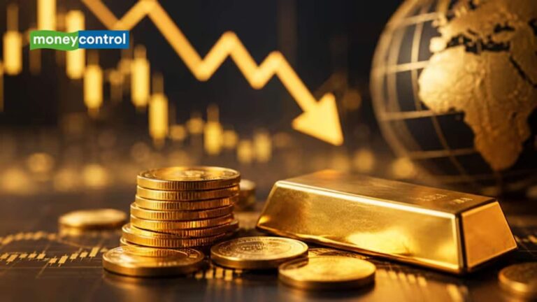 Gold Price Today: और नीचे आया गोल्ड, दिल्ली से पटना तक इन 10 शहरों में यहां गहने बनवाना सबसे सस्ता
