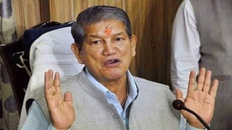 32 लाख कैश, सोना और महंगी घड़ियां... PA के घर ED की रेड के बाद हरीश रावत ने कांग्रेस के दो पदों से दिया इस्तीफा