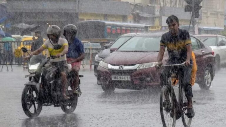 कल का मौसम: 15 सितंबर को दिल्ली-एनसीआर, पंजाब और हरियाणा समेत 10 राज्यों में भारी बारिश का अलर्ट, IMD ने जारी की ये चेतावनी