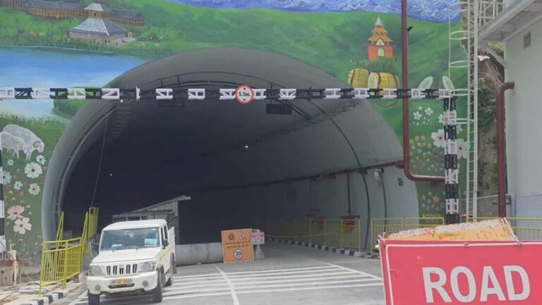 हिमाचल प्रदेश को बड़ी सौगात! 11 सितंबर को खुल रही हैं 2 नई सुरंगें, 2 घंटे का सफर अब सिर्फ 60 मिनट में कराने की तैयारी