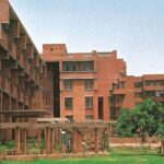 JNU में प्रोफेसर पर गंभीर आरोप! 10 छात्राओं ने की यौन उत्पीड़न की शिकायत; ICC ने शुरू की जांच