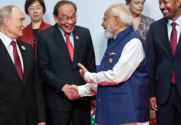 ‘तुझे देखा तो ये जाना सनम’ से ‘चले चलो’ तक, मलेशियाई पीएम की ब्रिक्स पोस्ट-बॉलीवुड प्लेलिस्ट वायरल