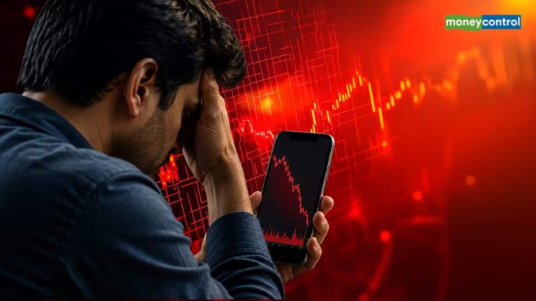 NSE का शेयर टूटकर आया आईपीओ प्राइस के नीचे, खरीदारी का मौका या फटाफट बेच डालें होल्डिंग?