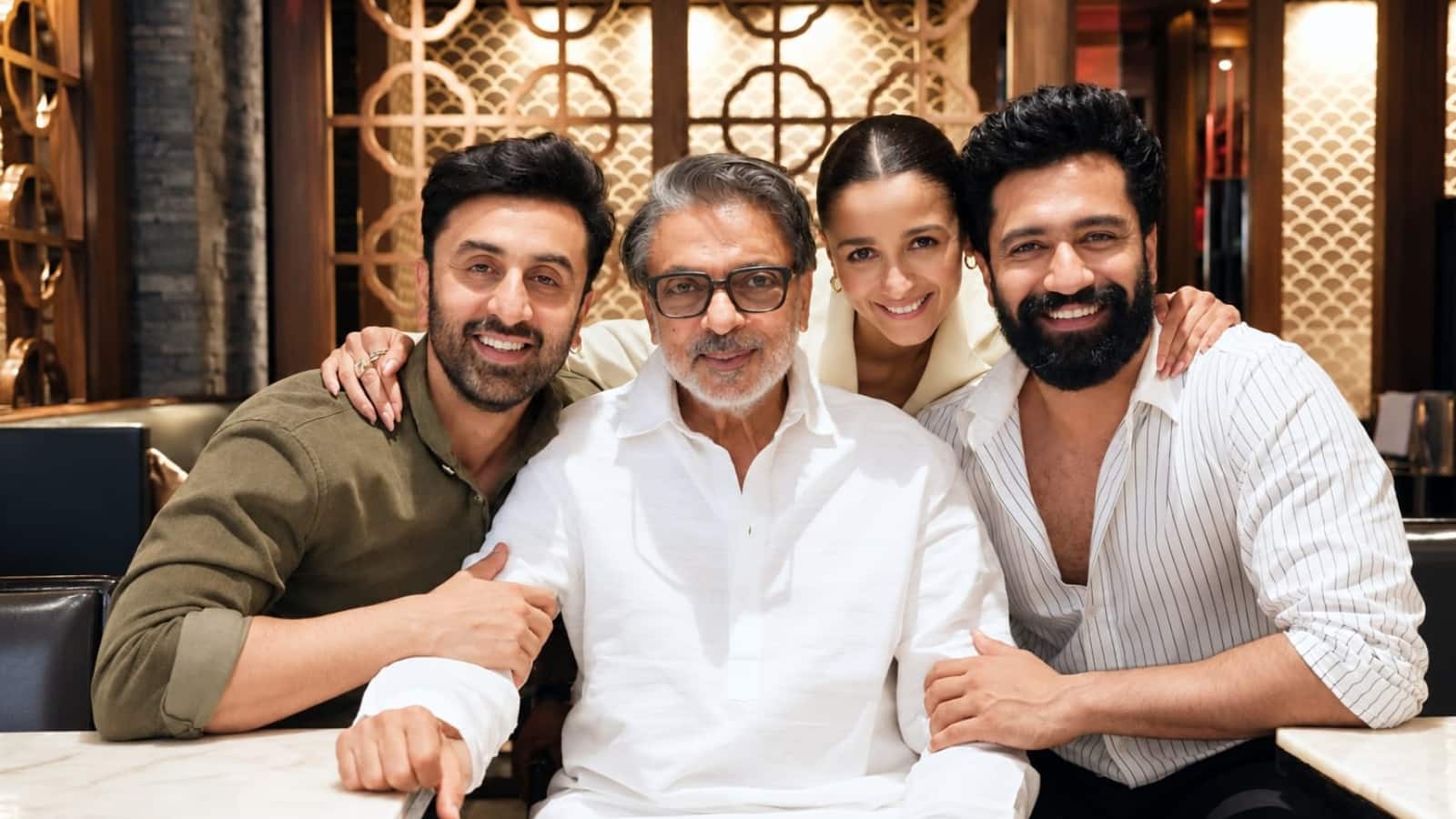 Ranbir Kapoor Birthday: आज नो वॉर...सिर्फ प्यार, संजय लीला भंसाली और टीम ने रणबीर कपूर को खास अंदाज में बर्थडे विश किया