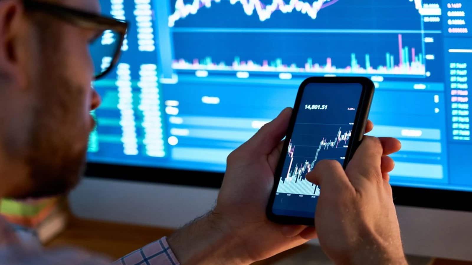 Lumino Industries Share Price: 34% के दमदार प्रीमियम पर लिस्टिंग; अब क्या करें- बाय, सेल या होल्ड?