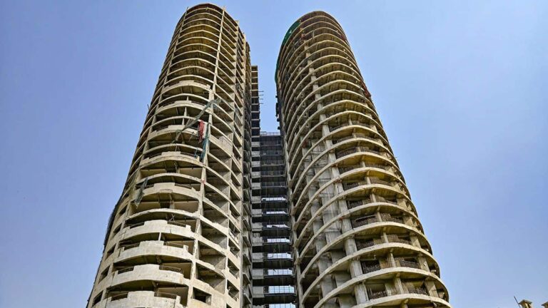 14 हजार सुपरटेक होमबॉयर्स को अब भी इंतजार! NCLAT ने NBCC से मांगी स्टेटस रिपोर्ट