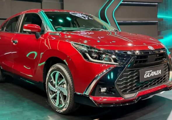 Toyota Glanza Facelift लॉन्च, इंजन से लेकर फीचर्स तक में हुए ये बड़े बदलाव, कीमत ₹6.99 लाख से शुरू