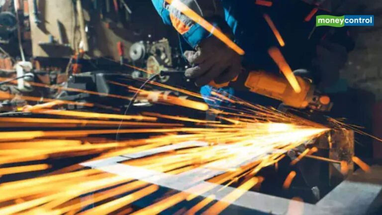 Core Sector Growth: सितंबर में 30 महीने के हाई पर पहुंची कोर सेक्टर ग्रोथ, 7.9% बढ़ा प्रोडक्शन