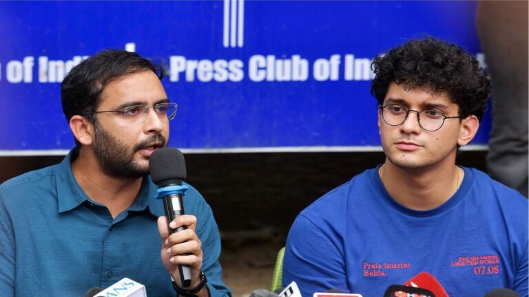 ‘तब आप Gen Z नहीं हैं’, CJP के सौरव दास और आशुतोष रांका की उम्र पूछ कोर्ट ने की दिलचस्प टिप्पणी