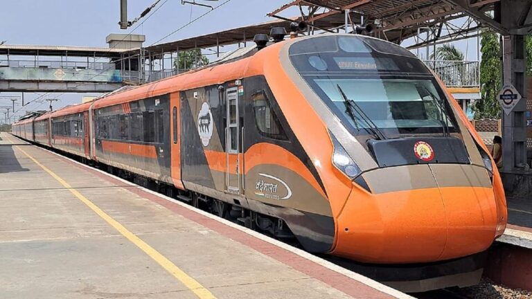 दिवाली-छठ में कंफर्म टिकट की टेंशन खत्म! कानपुर और गोविंदपुरी से गुजरेंगी ये स्पेशल ट्रेनें, शेड्यूल-टाइमिंग जान लीजिए