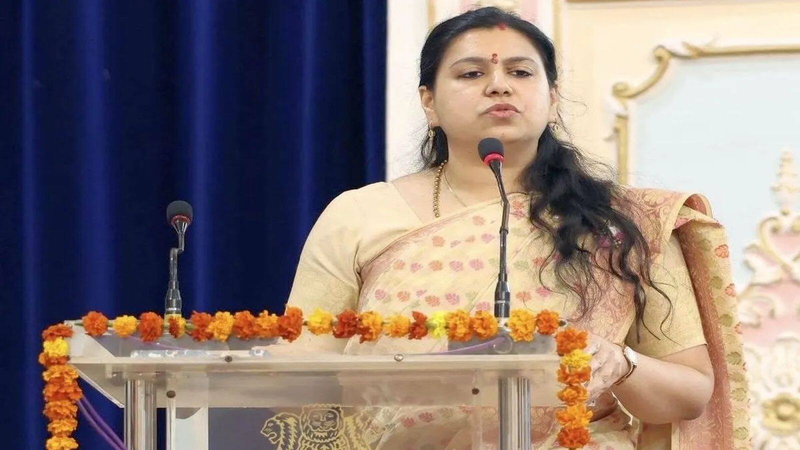 UP Election 2027: 'हमें जनता का राज बनाना है'; पूर्व IAS दिव्या मित्तल की पार्टी यूपी की सभी 403 सीटों पर उतारेगी कैंड‍िडेट