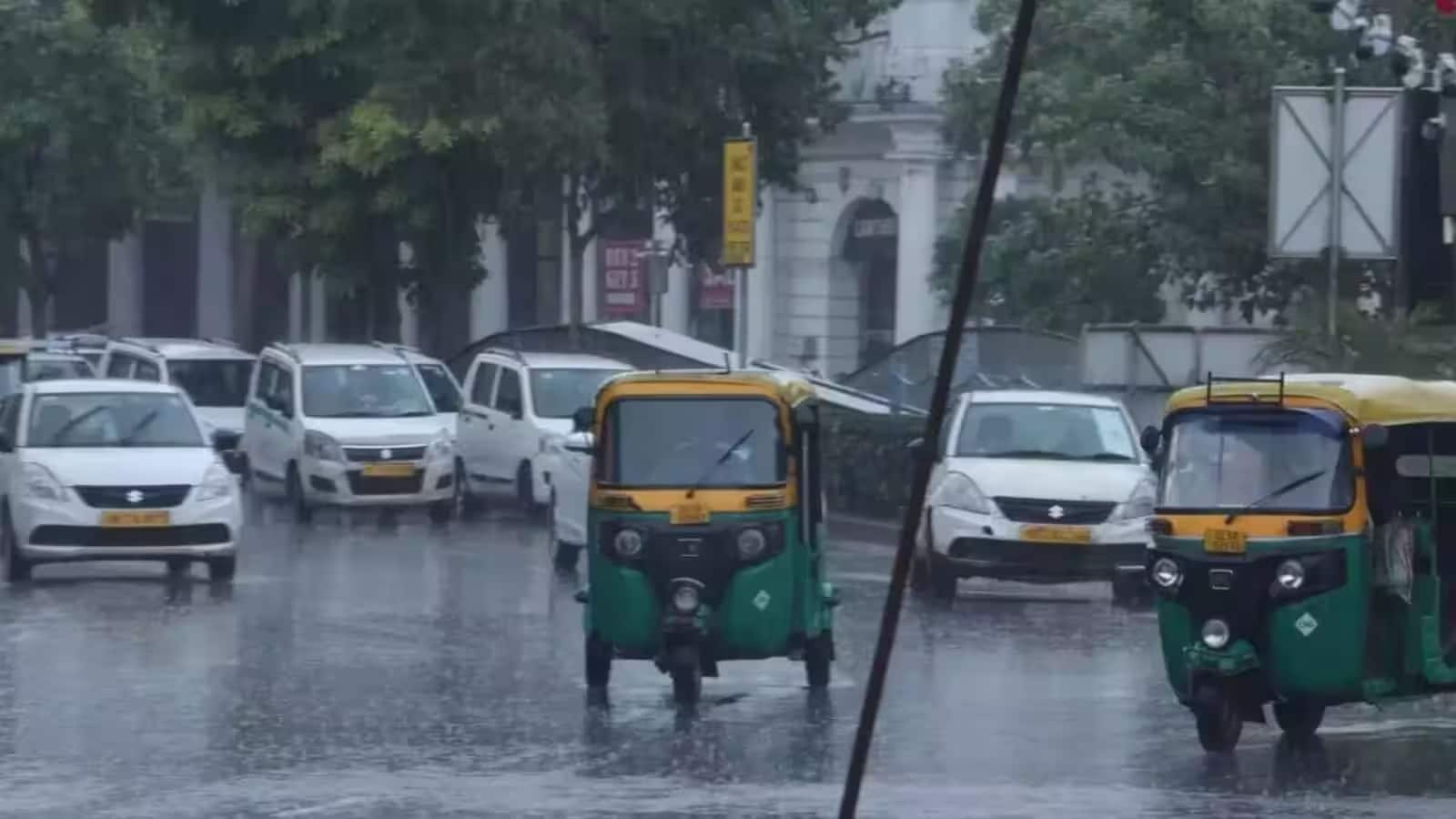कल का मौसम: IMD ने केरल-तमिलनाडु में जारी किया भारी बारिश का अलर्ट, दिल्ली-NCR और उत्तराखंड में चलेंगी तेज हवाएं