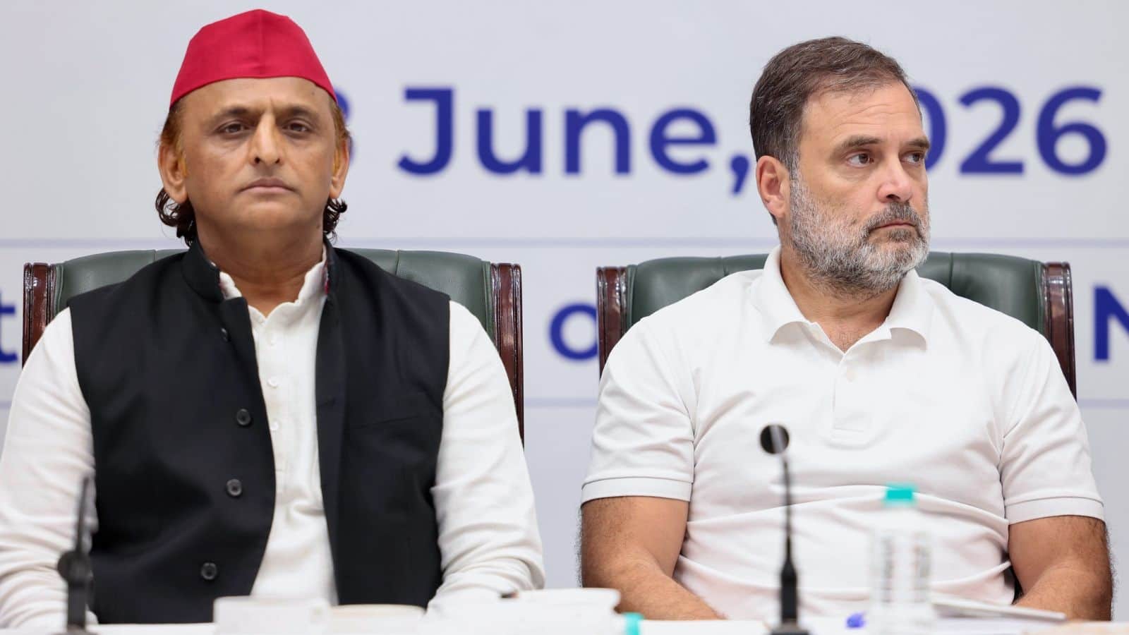 राहुल गांधी-अखिलेश यादव की बढ़ी मुश्किलें? SIR मार्च मामले में सुप्रीम कोर्ट का नोटिस