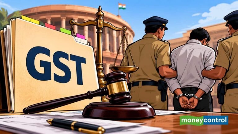 GST नियमों में बड़े बदलाव की तैयारी! टैक्स मामलों में गिरफ्तारी का अधिकार खत्म करने पर विचार, जेल की सजा भी घट सकती है