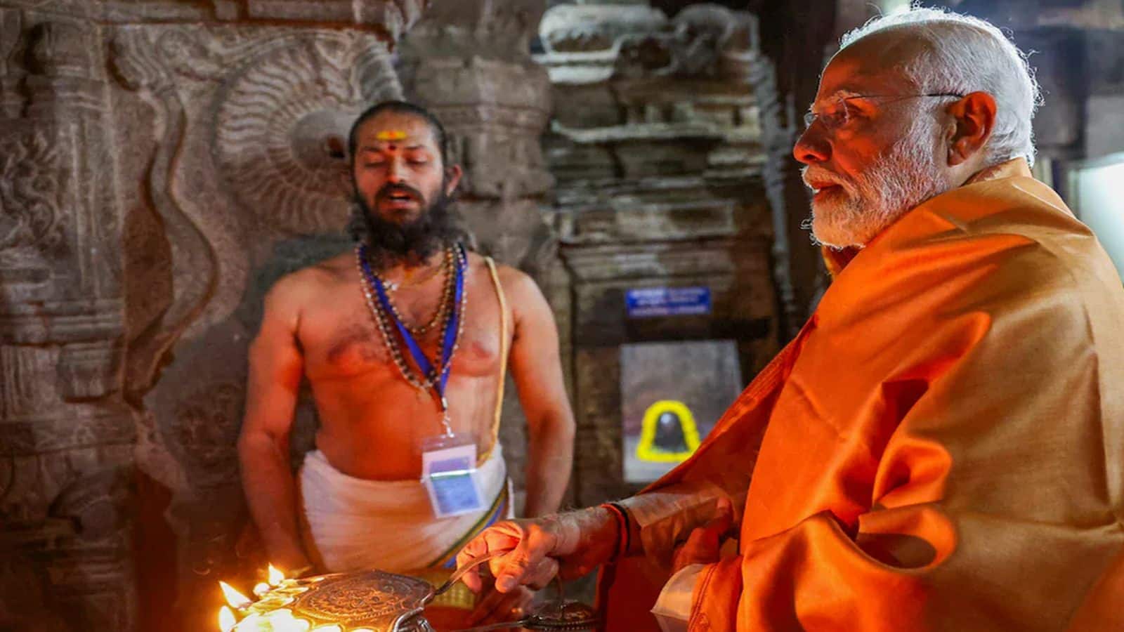 भूटान के प्रधानमंत्री टोबगे ने पीएम मोदी को क्यों कहा 'विष्णु का अवतार'? दुनियाभर के नेताओं ने दी बधाई