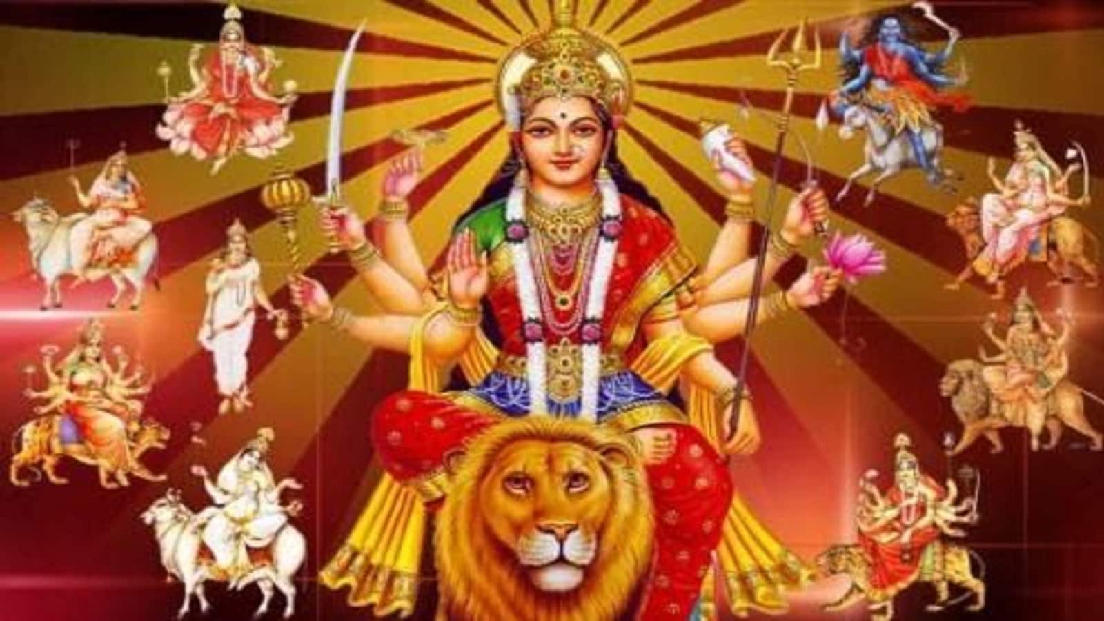 Navratri 2026: हाथी पर आईं मां की मुर्गे पर होंगी विदा, प्रस्थान का वाहन दे रहा देश में उथल-पुथल का संकेत