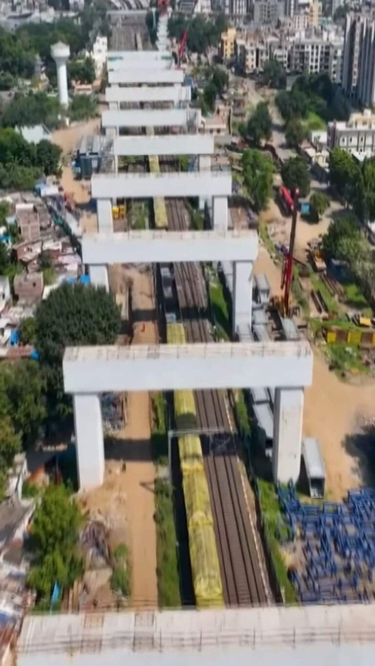 Vadodara Bullet Train Update: देश के सबसे बिजी रेल रूट पर सबसे मुश्किल काम पूरा, 8.3 KM के स्ट्रेच में लगी 14 विशाल बीम