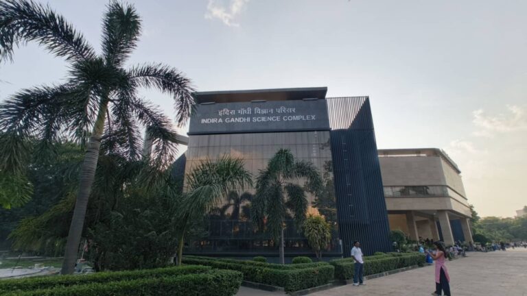 पटना तारामंडल में बनेगा बिहार का पहला एस्ट्रो पार्क! सूर्य घड़ी से चलेगा समय का पता, टेलीस्कोप से दिखेंगे ग्रह