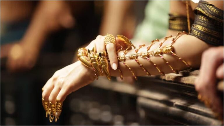 Dhanteras 2026: धनतेरस पर ज्वेलरी खरीदने से पहले ये 5 बातें जरूर जान लें, बड़े फायदे में रहेंगे