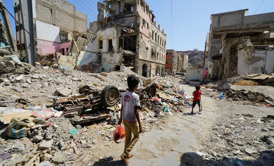 सशस्त्र टकरावों की आंच में झुलस रहे बच्चे, अधिकार हनन मामले रिकॉर्ड स्तर पर