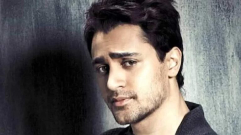 Imran Khan: इमरान खान 'अधूरे हम अधूरे तुम' से करने जा रहे कमबैक,  दिसंबर में नेटफ्लिक्स पर रिलीज होगी फिल्म