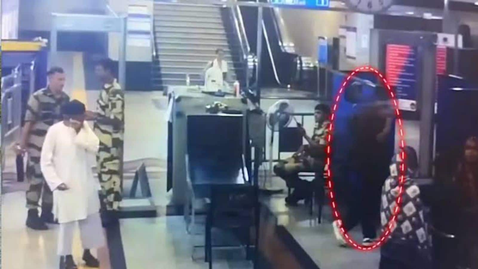 Delhi Metro Viral Video:दिल्ली मेट्रो में फिल्मी चेस! CISF जवान ने दौड़ाकर जिसे दबोचा उसके पास से क्या मिला?