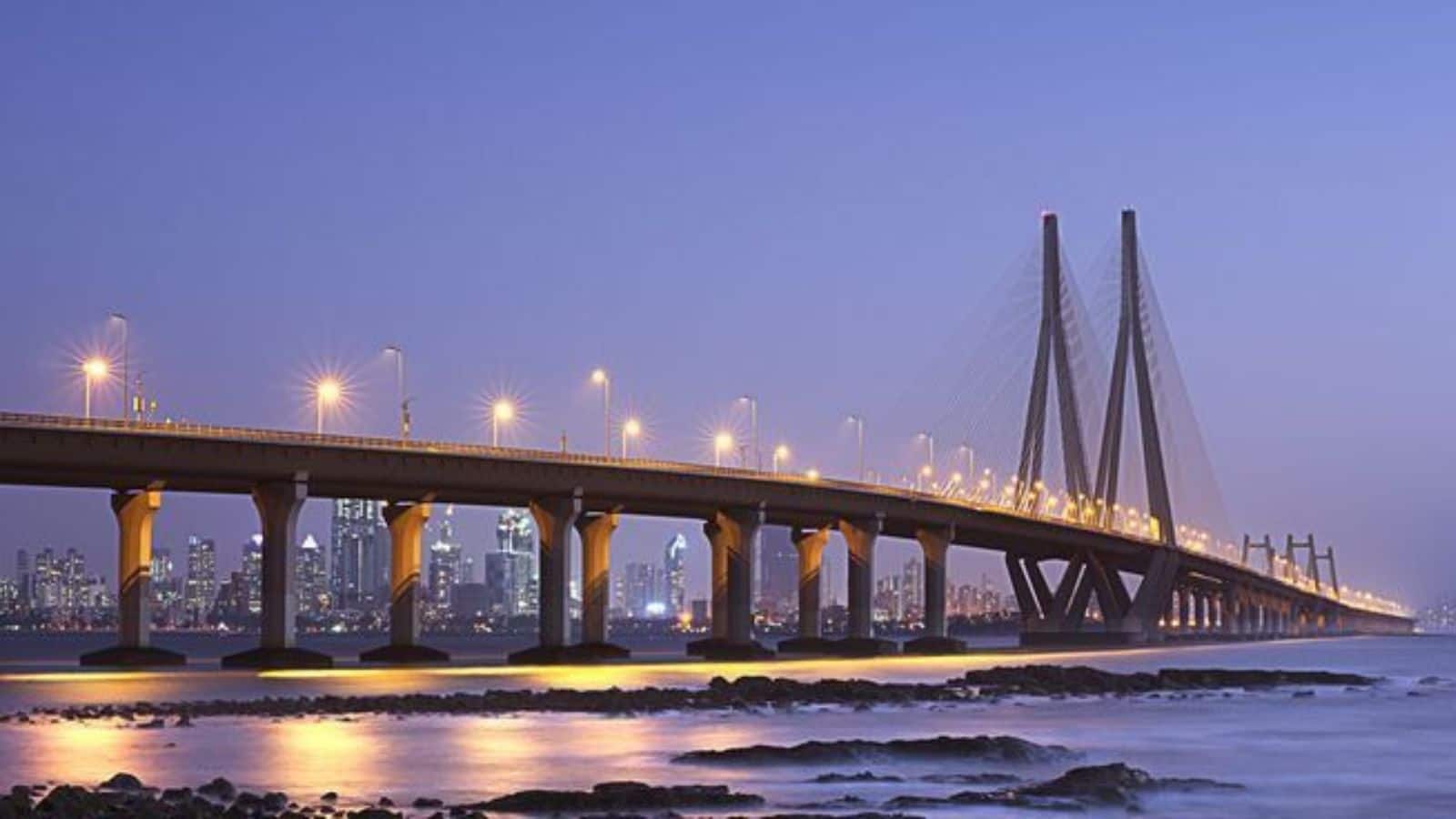 Mumbai Traffic: खुलने वाला है नया सायन ब्रिज, जानिए किन इलाकों का सफर होगा आसान?