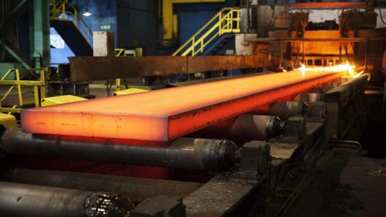 German Green Steel IPO Listing: निवेशक मायूस, शेयर बढ़त में लिस्ट होकर 8% तक लुढ़का
